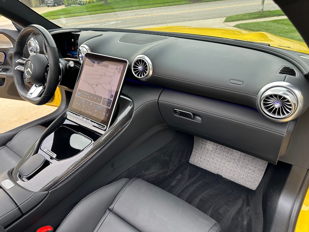 2022 Mercedes-Benz SL-Class Image 31