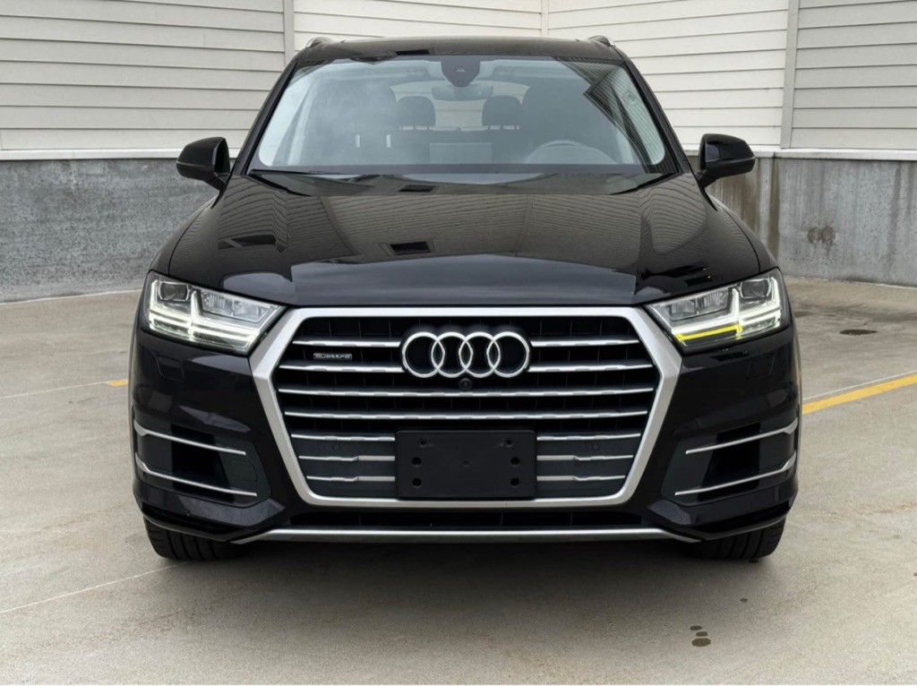 2019 Audi Q7 Image 2