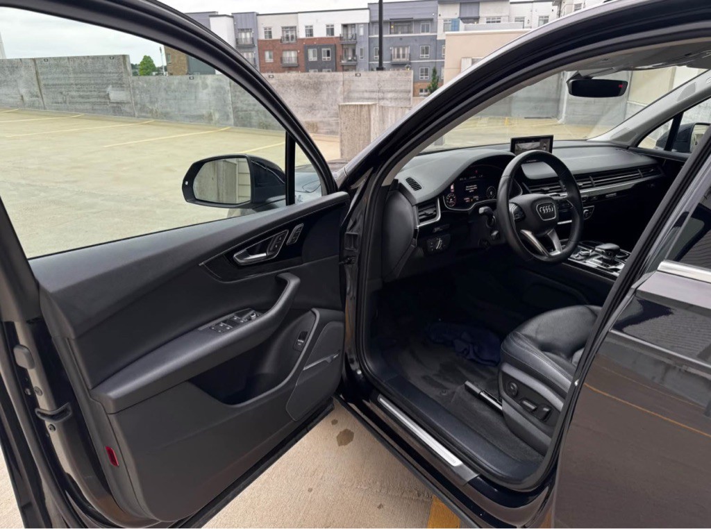 2019 Audi Q7 Image 10