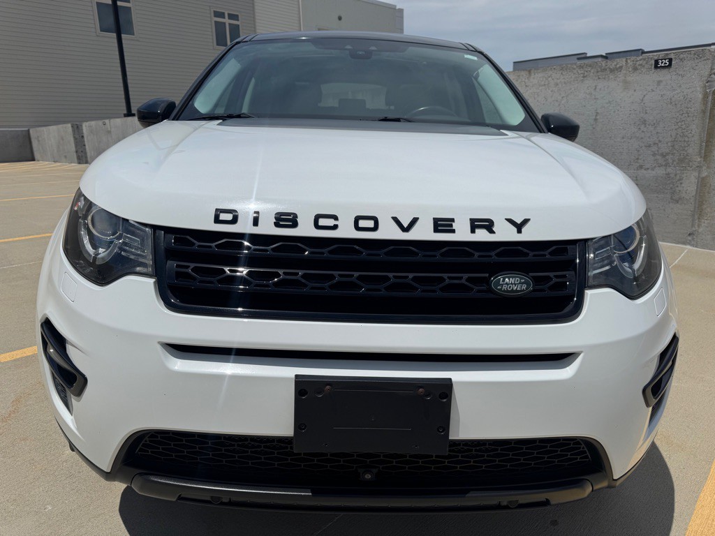 2016 Land Rover Discovery Sport Image 8