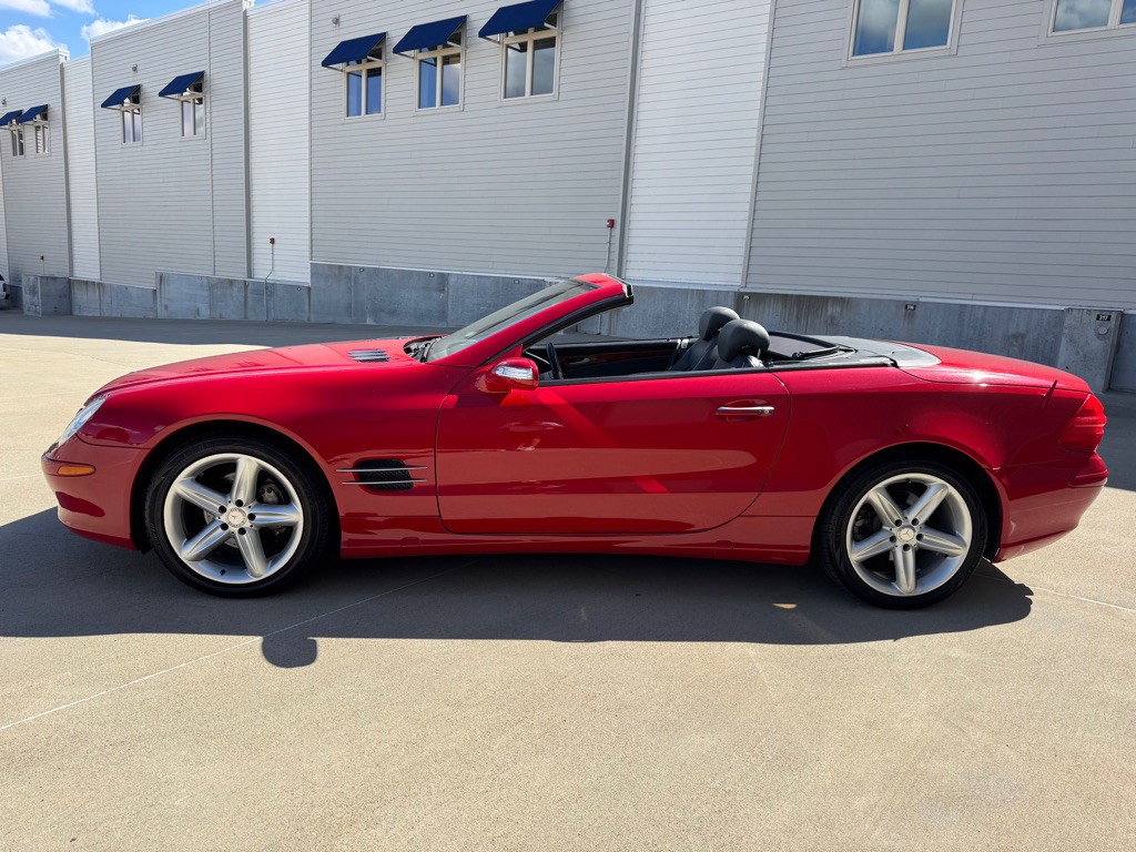 2005 Mercedes-Benz SL-Class Image 6