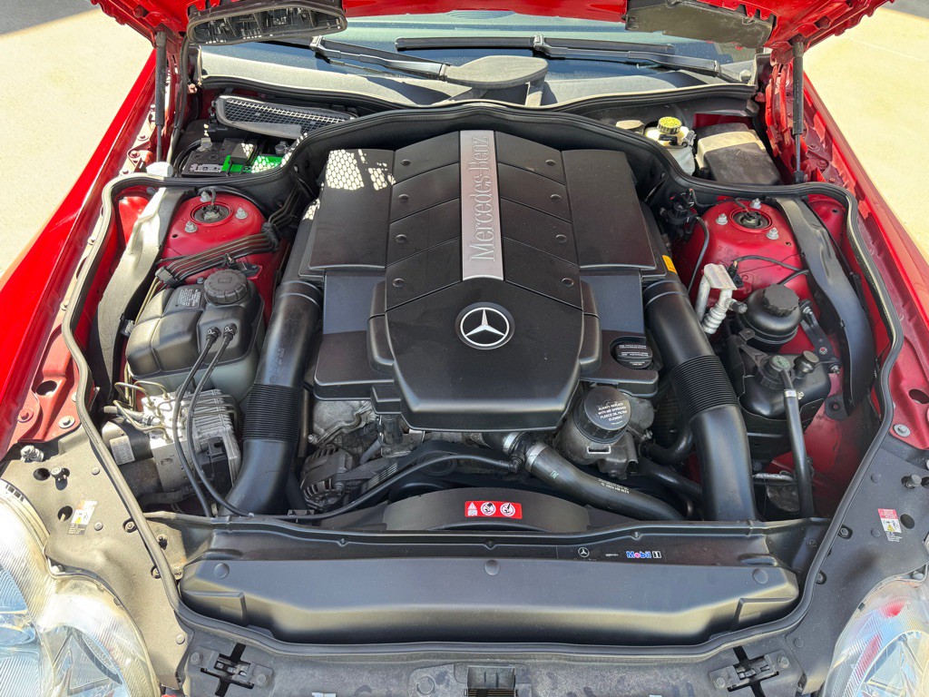 2005 Mercedes-Benz SL-Class Image 21