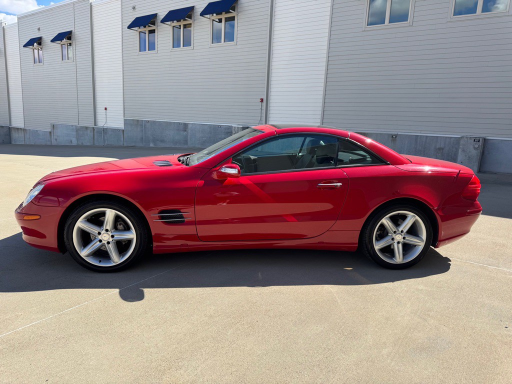 2005 Mercedes-Benz SL-Class Image 28