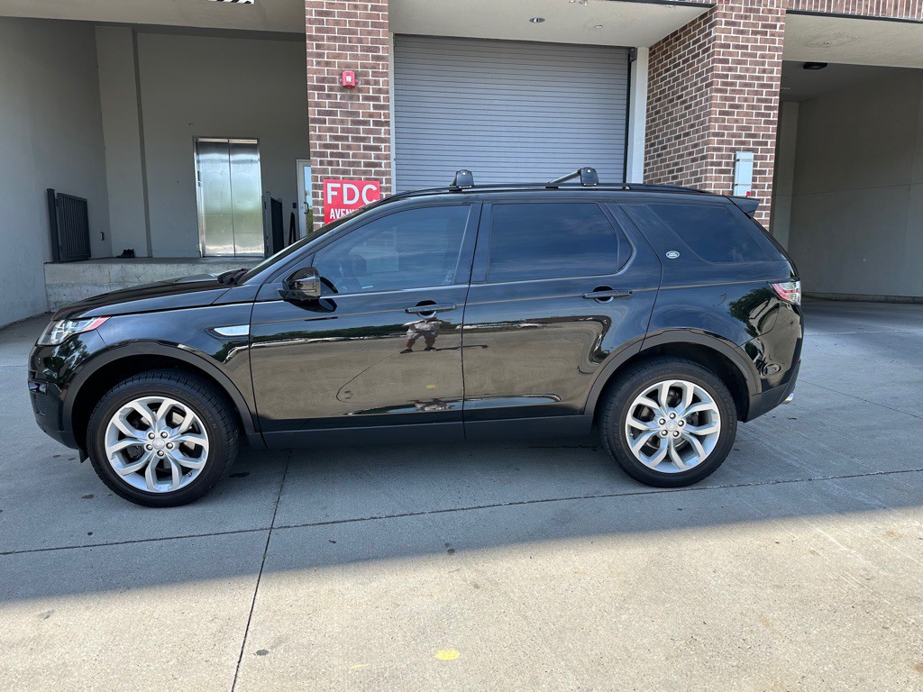 2016 Land Rover Discovery Sport Image 4