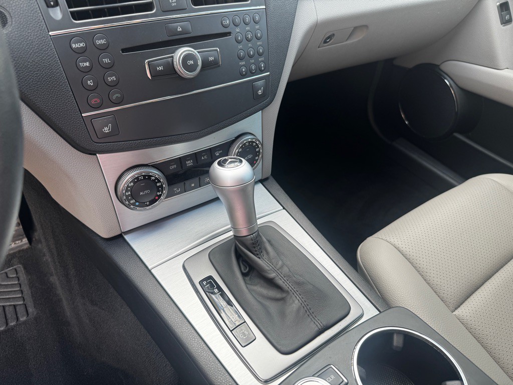 2008 Mercedes-Benz C-Class Image 13