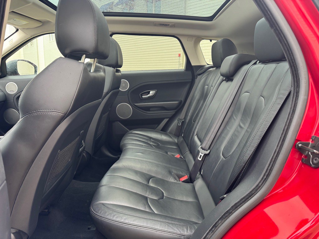 2014 Land Rover Range Rover Evoque Image 21