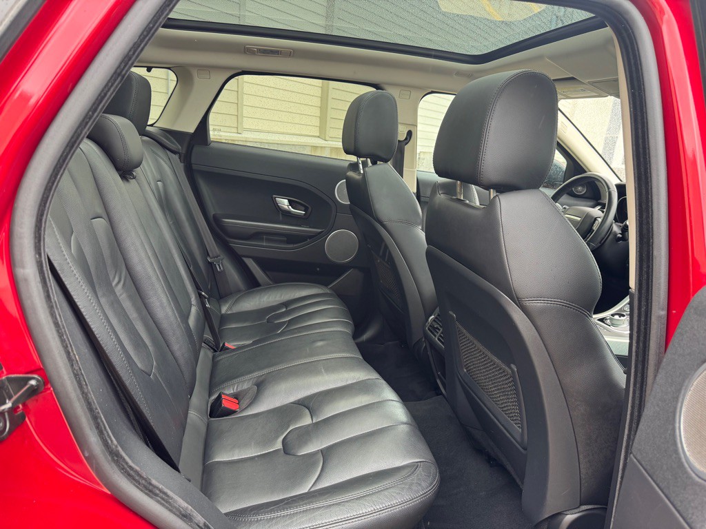 2014 Land Rover Range Rover Evoque Image 25