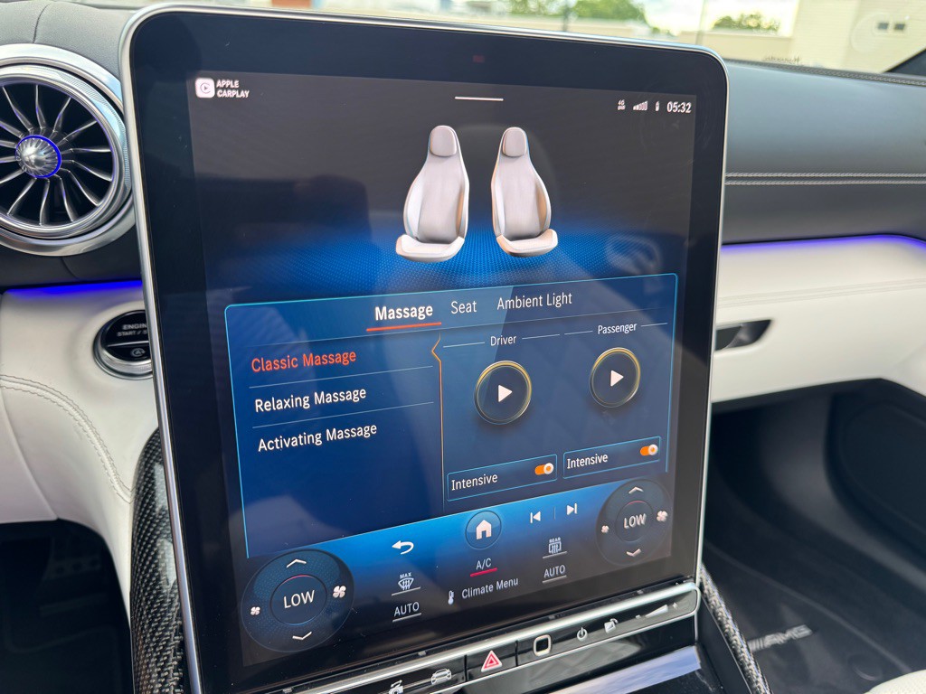 2023 Mercedes-Benz SL-Class Image 19