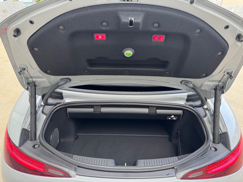 2023 Mercedes-Benz SL-Class Image 23