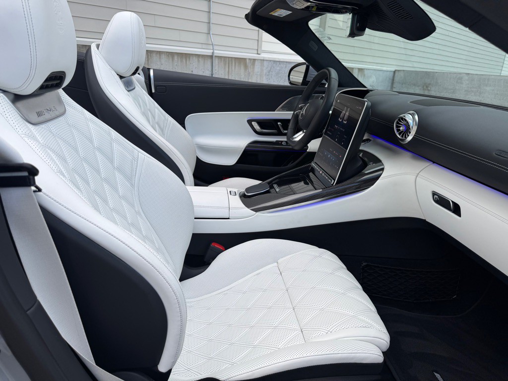 2023 Mercedes-Benz SL-Class Image 25