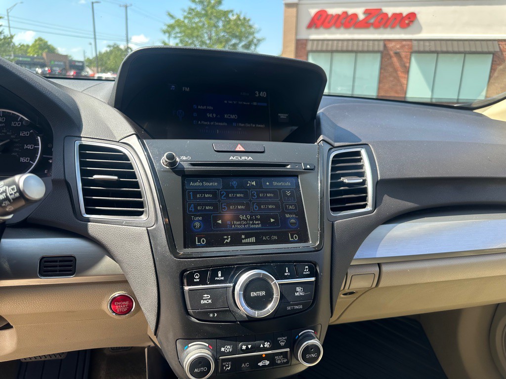 2016 Acura RDX Image 11