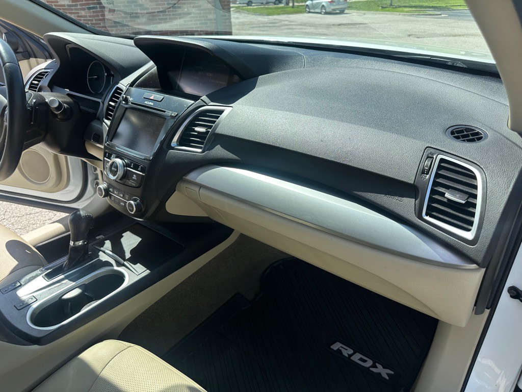 2016 Acura RDX Image 22