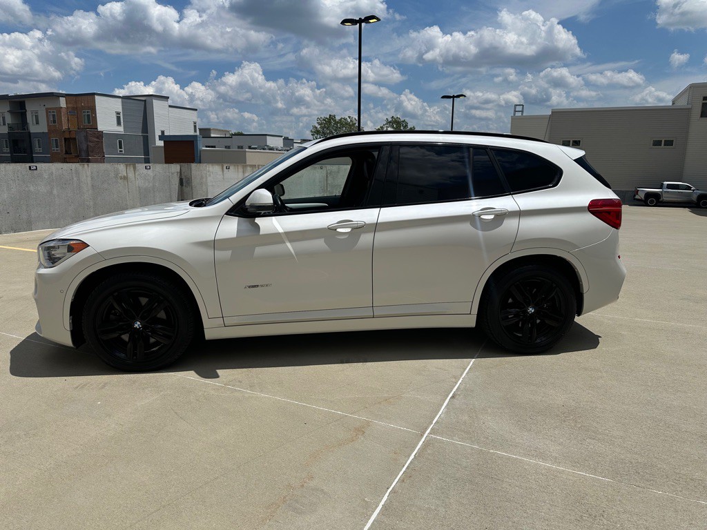 2016 BMW X1 Image 4