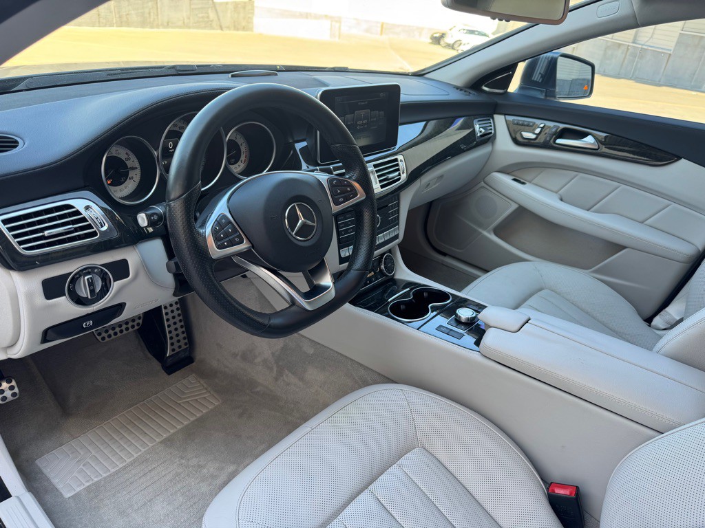 2017 Mercedes-Benz CLS-Class Image 12