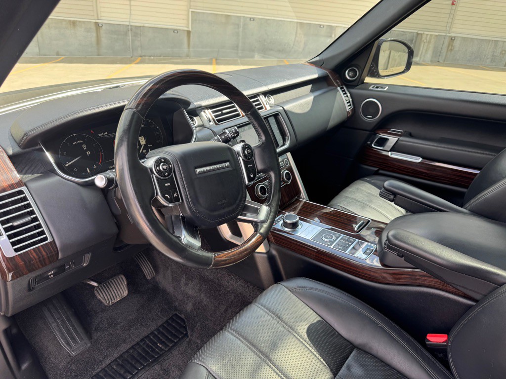 2014 Land Rover Range Rover Image 10