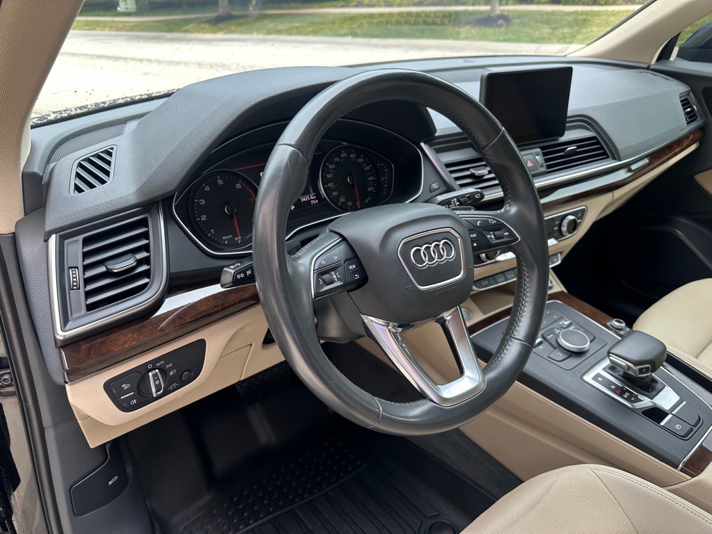2020 Audi Q5 Image 11