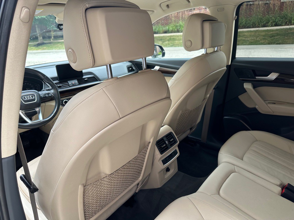 2020 Audi Q5 Image 16