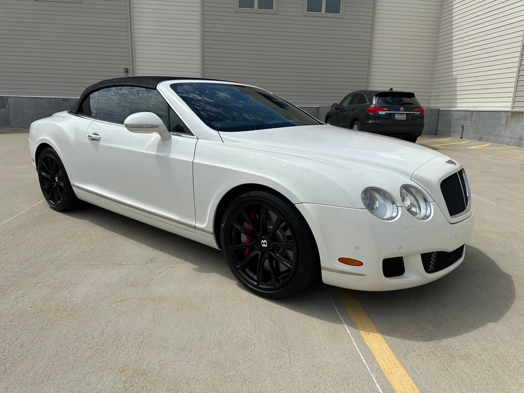 2011 Bentley Continental Image 1