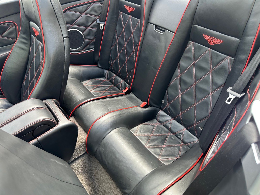 2011 Bentley Continental Image 17