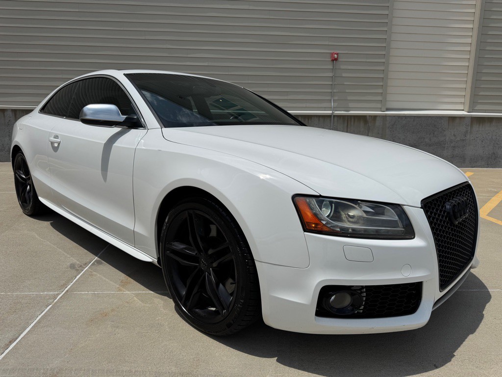 2012 Audi S5 Image 1