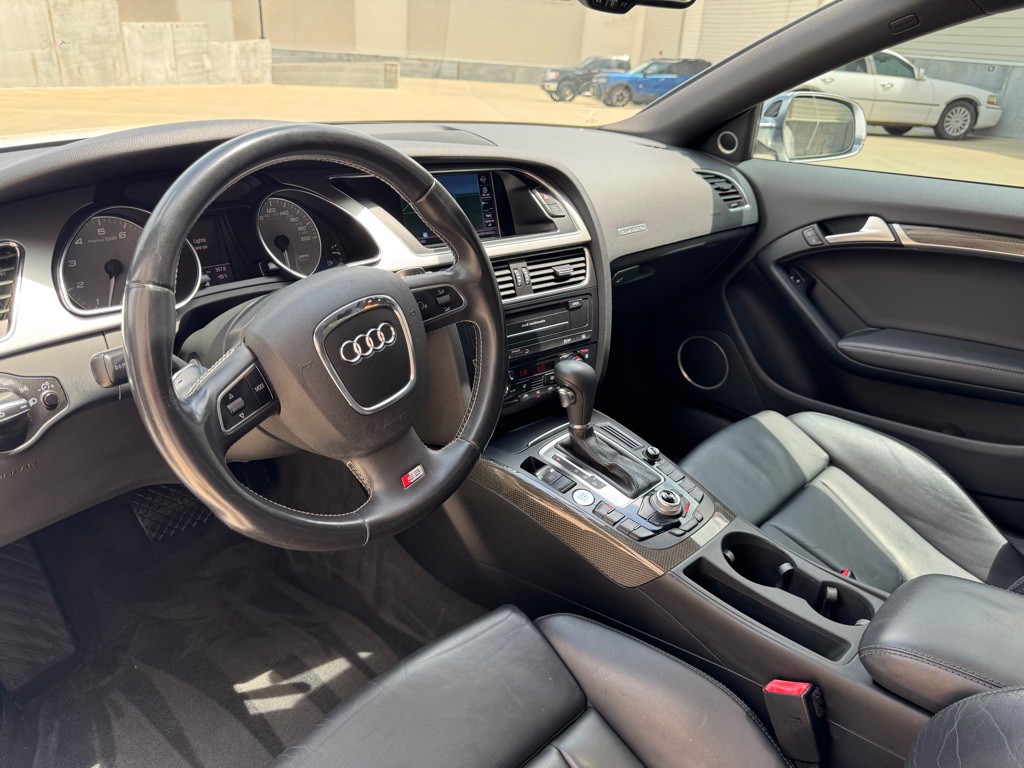 2012 Audi S5 Image 10