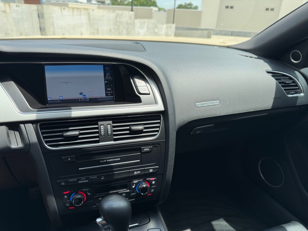 2012 Audi S5 Image 15