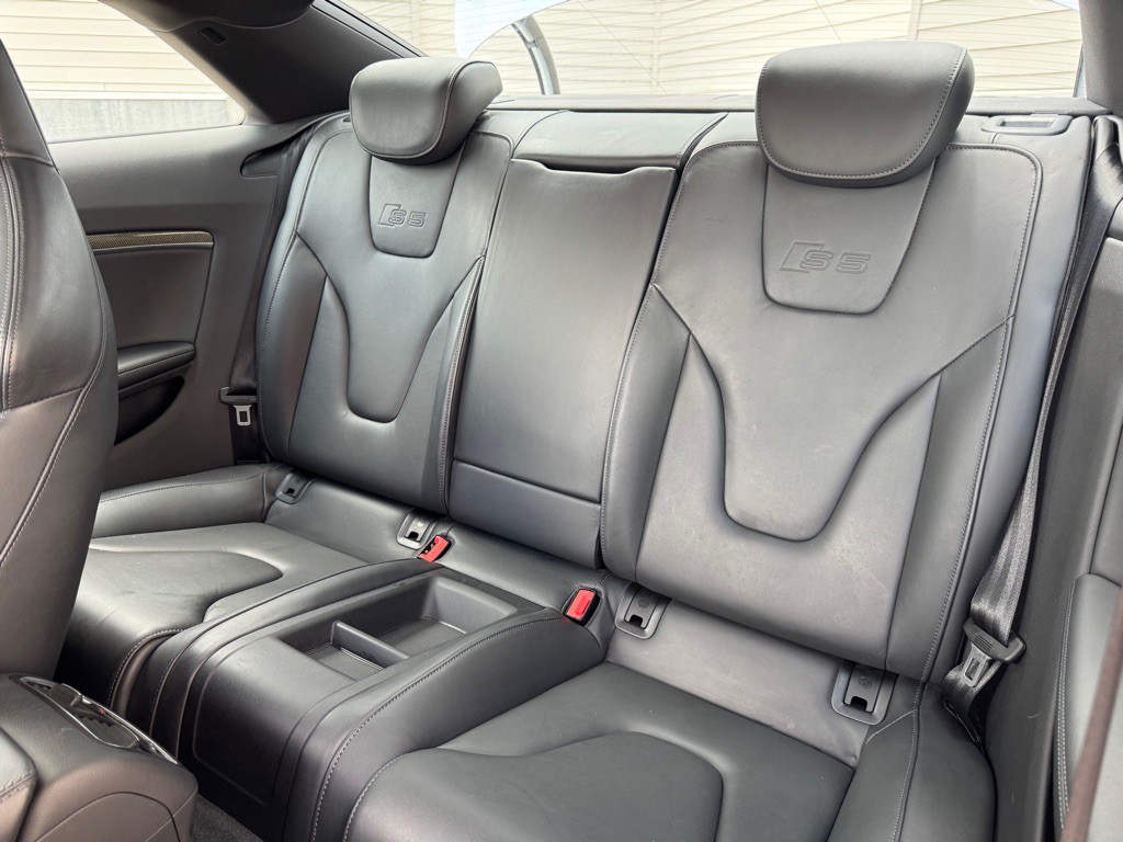 2012 Audi S5 Image 21