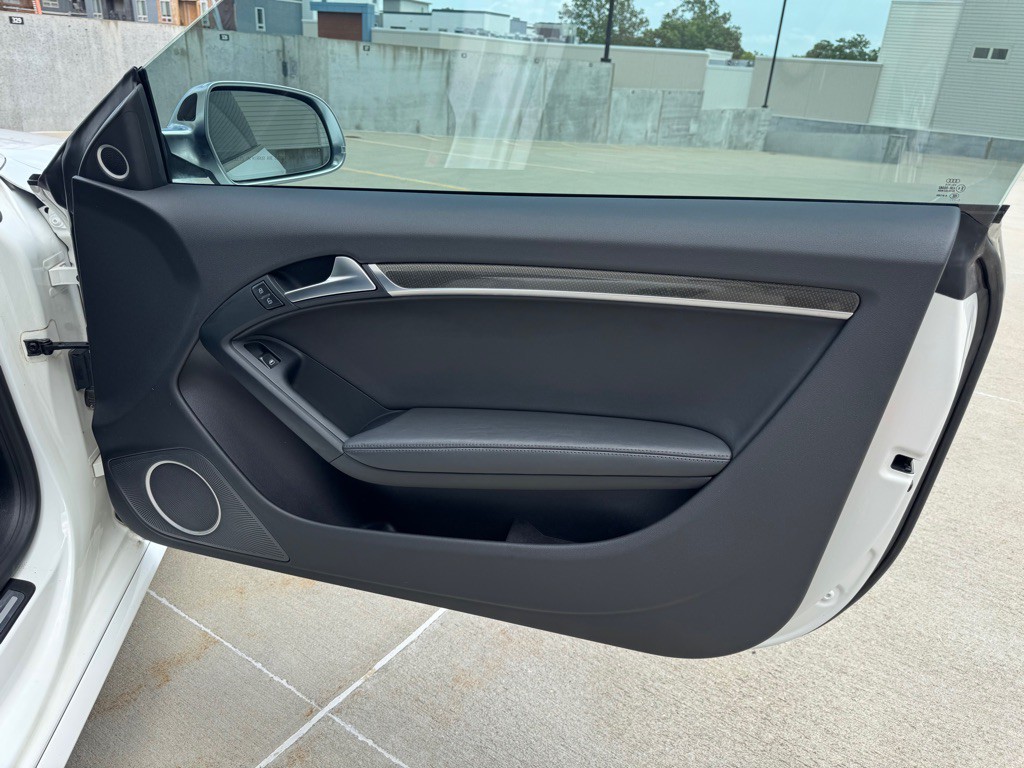 2012 Audi S5 Image 23