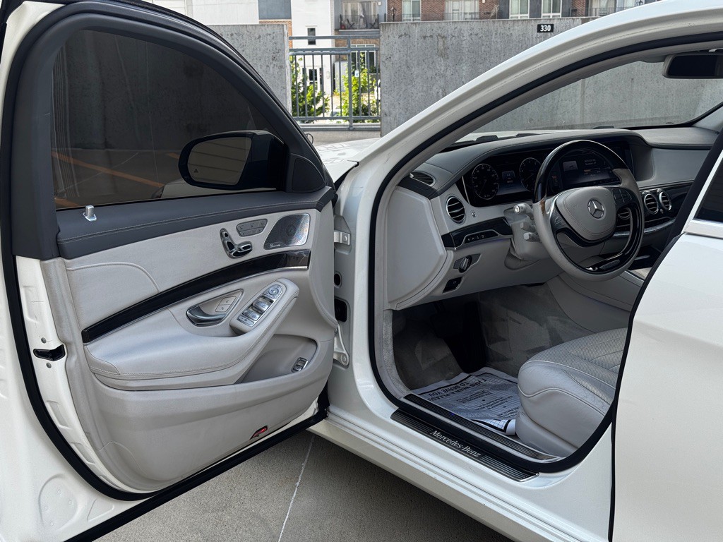 2015 Mercedes-Benz S-Class Image 10