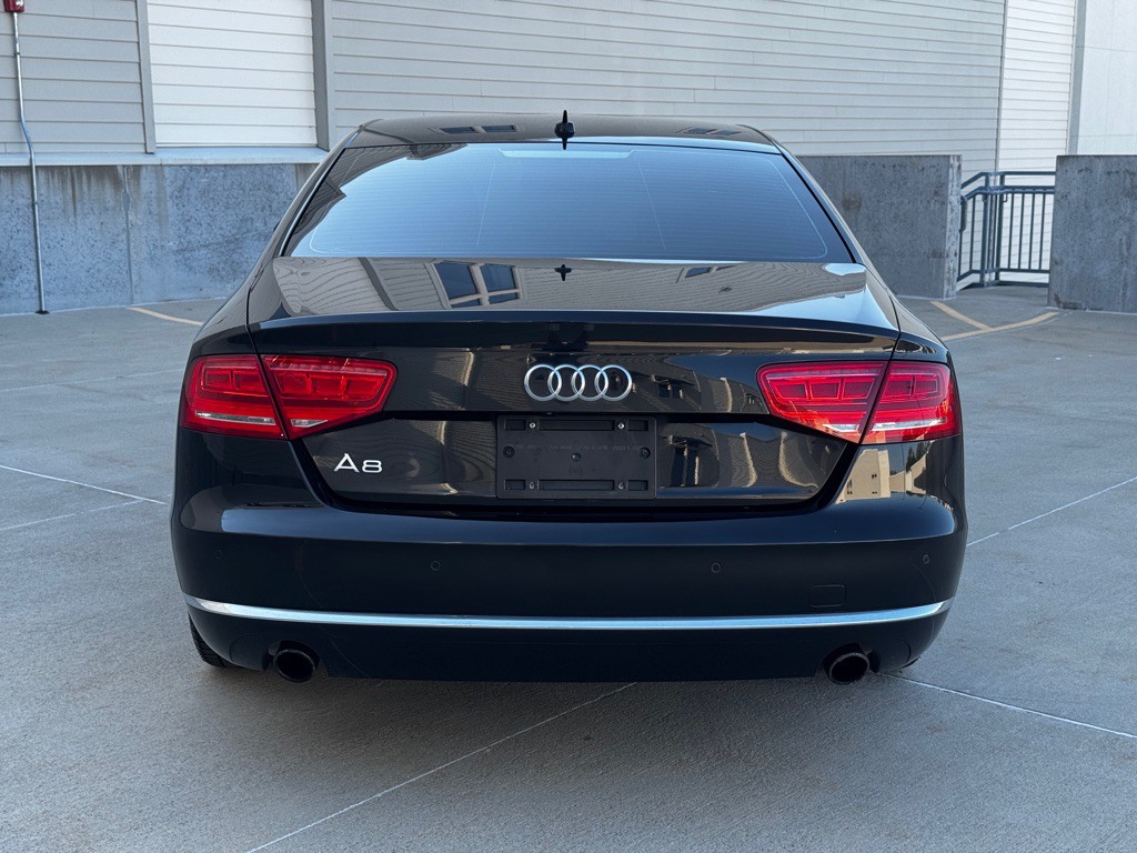 2014 Audi A8 Image 6