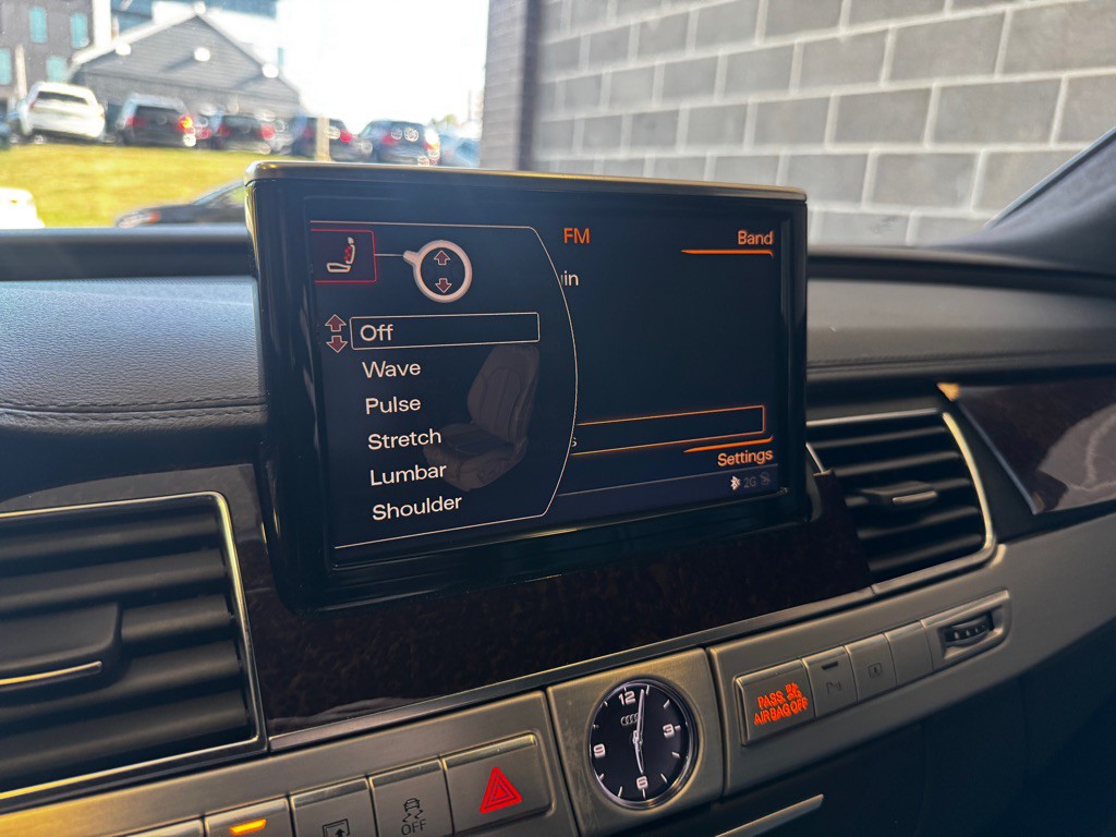 2014 Audi A8 Image 14