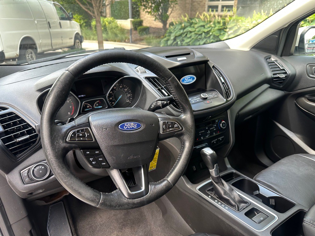2017 Ford Escape Image 11