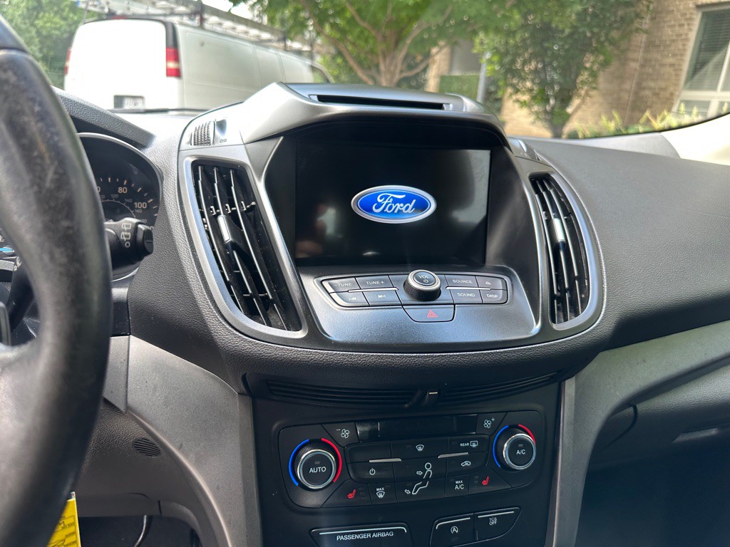 2017 Ford Escape Image 12