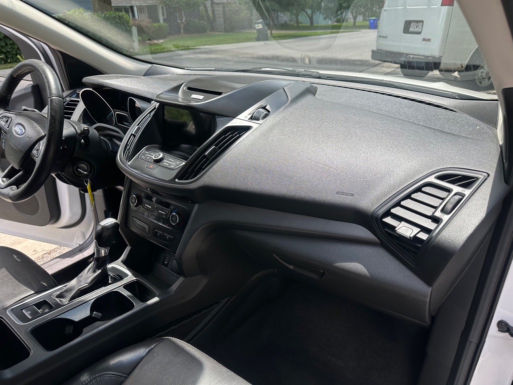 2017 Ford Escape Image 22