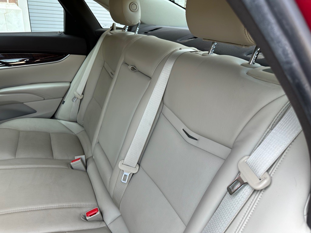 2013 Cadillac XTS Image 19