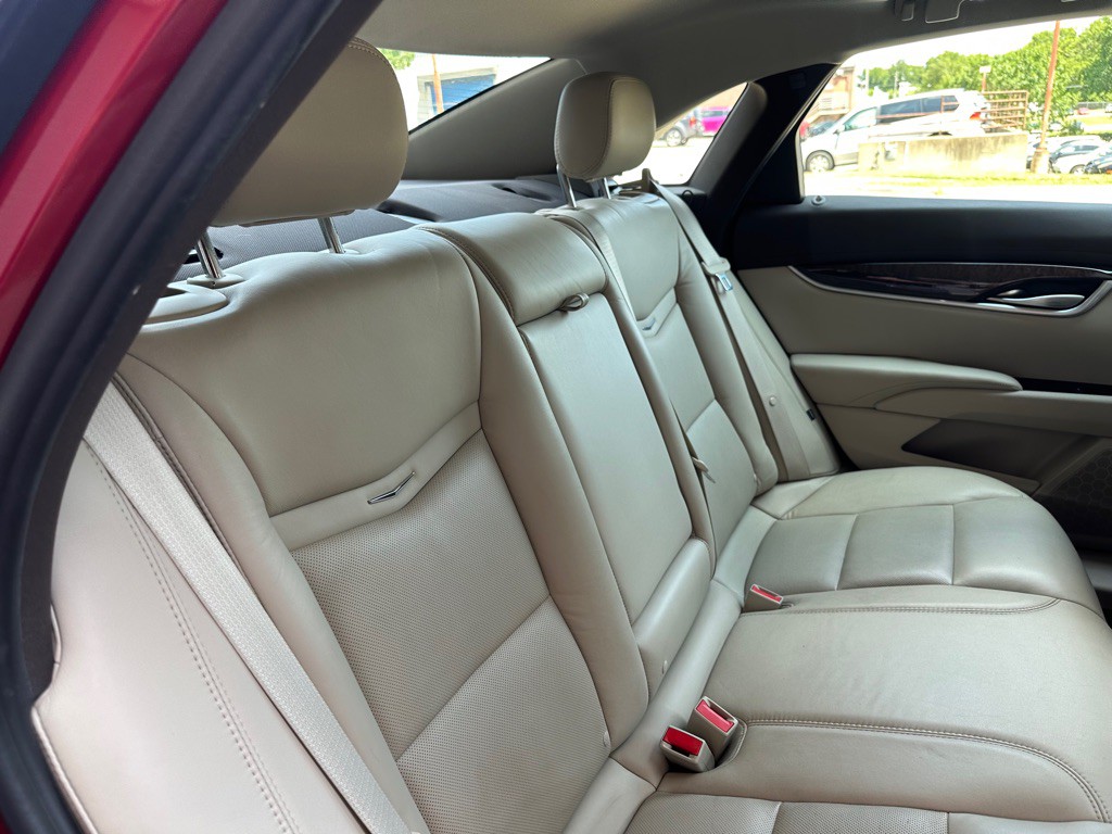 2013 Cadillac XTS Image 23