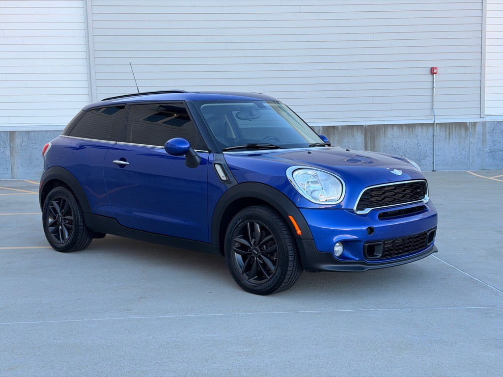2013 MINI Cooper Image 1