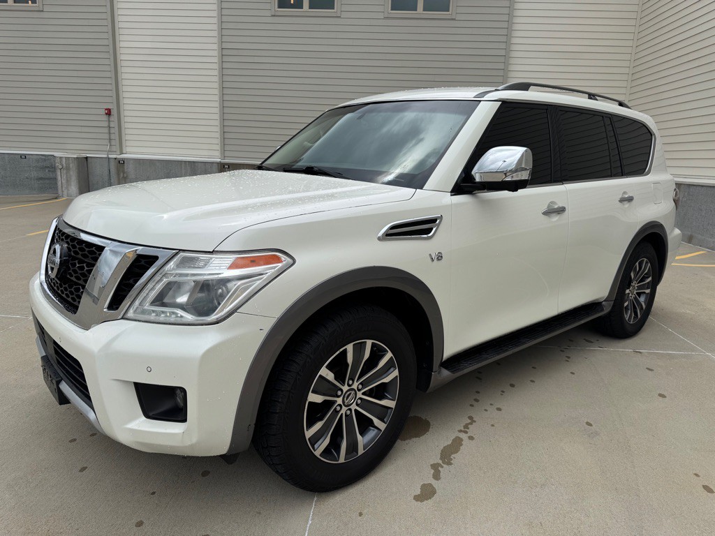 2017 Nissan Armada Image 7
