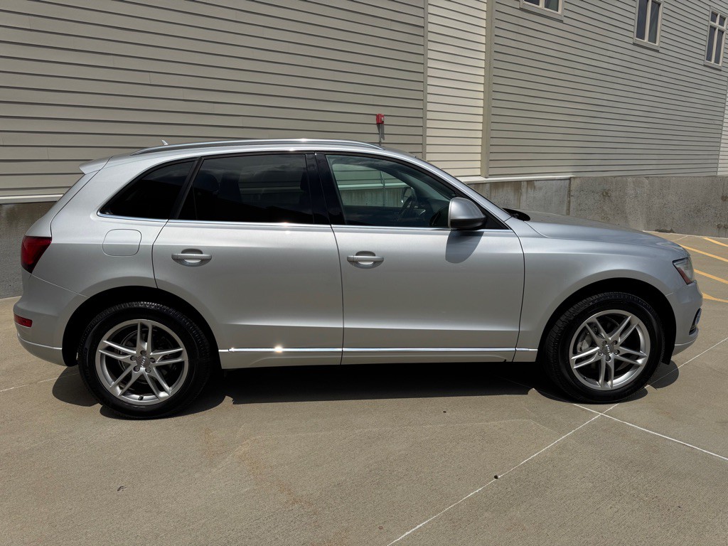 2013 Audi Q5 Image 2