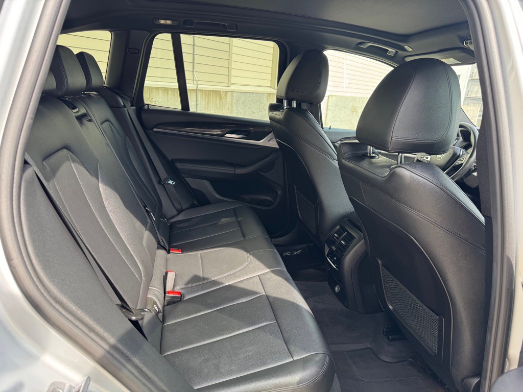 2019 BMW X3 Image 25