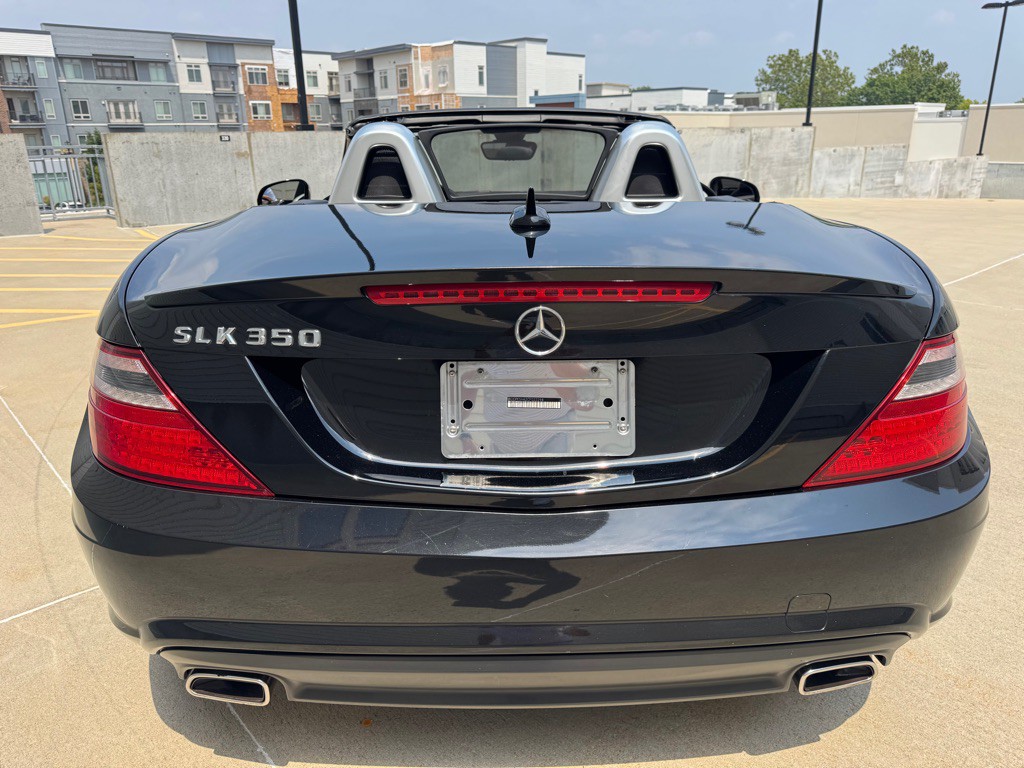 2012 Mercedes-Benz SLK-Class Image 4