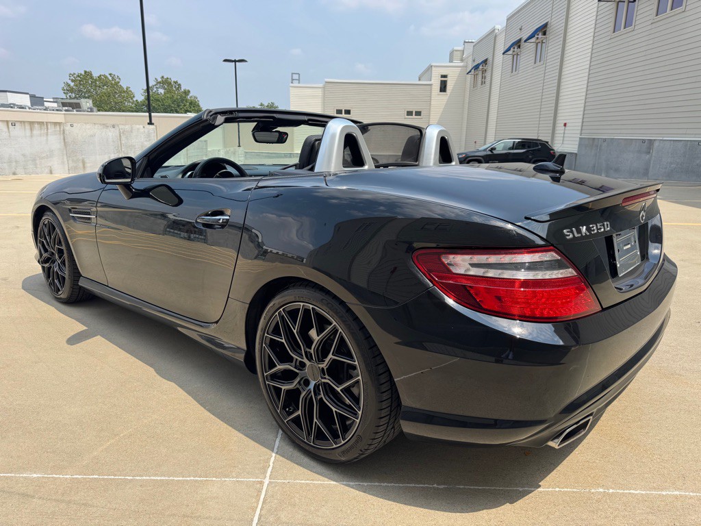 2012 Mercedes-Benz SLK-Class Image 5