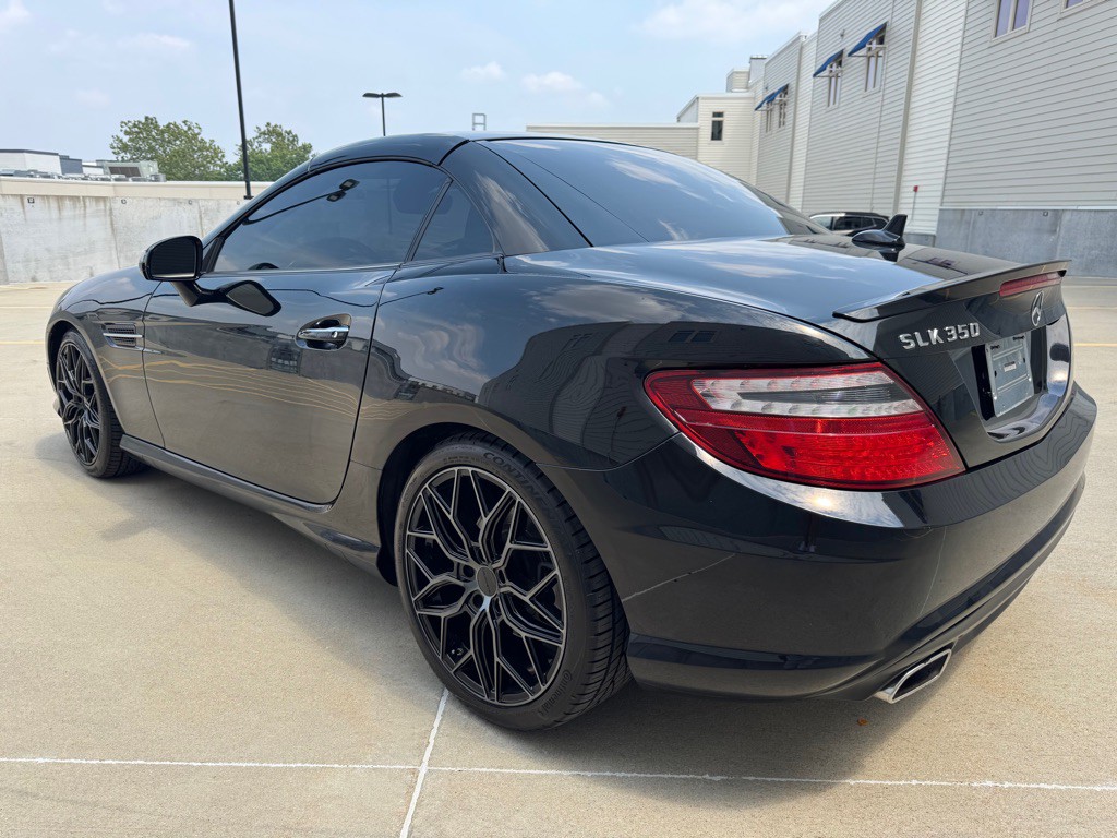 2012 Mercedes-Benz SLK-Class Image 26