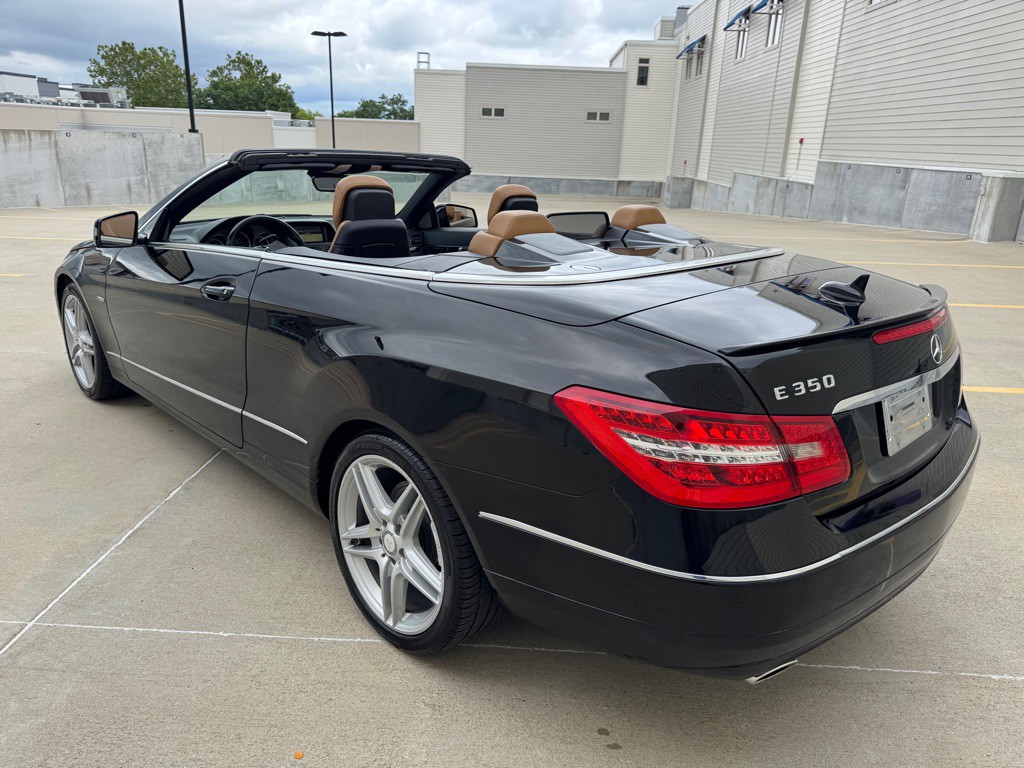 2012 Mercedes-Benz E-Class Image 5