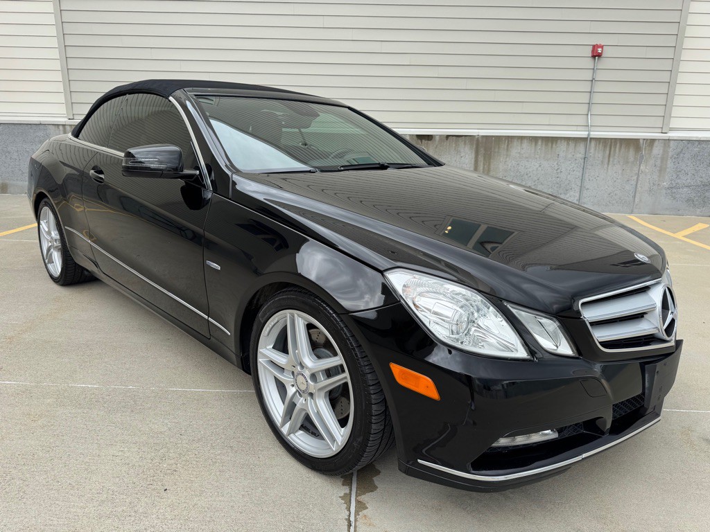 2012 Mercedes-Benz E-Class Image 26