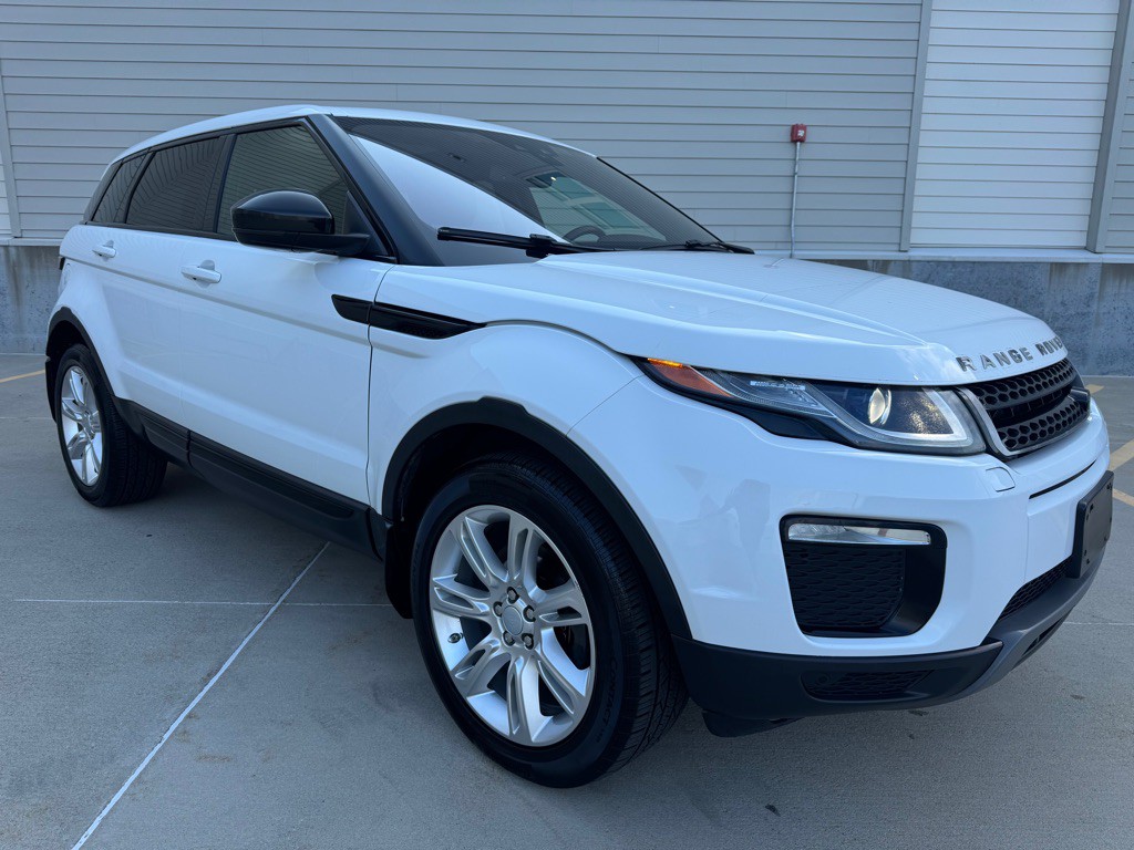 2016 Land Rover Range Rover Evoque Image 1