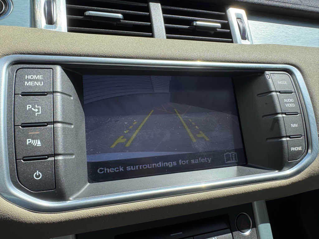 2013 Land Rover Range Rover Evoque Image 18