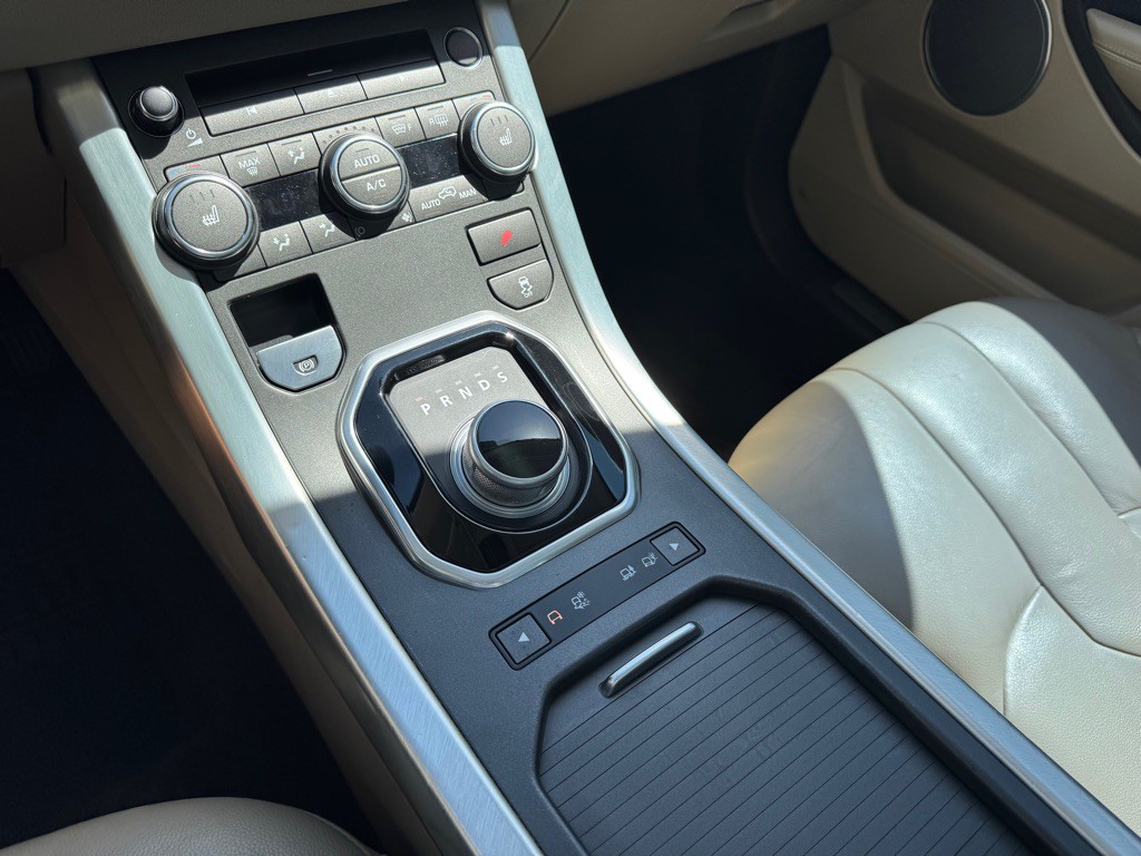 2013 Land Rover Range Rover Evoque Image 19
