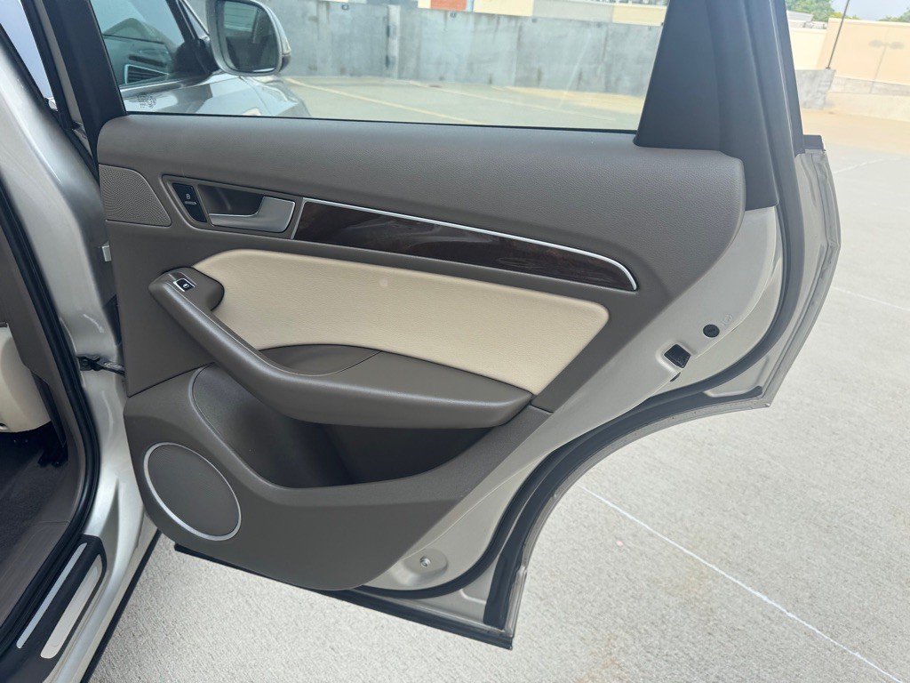2016 Audi Q5 Image 24