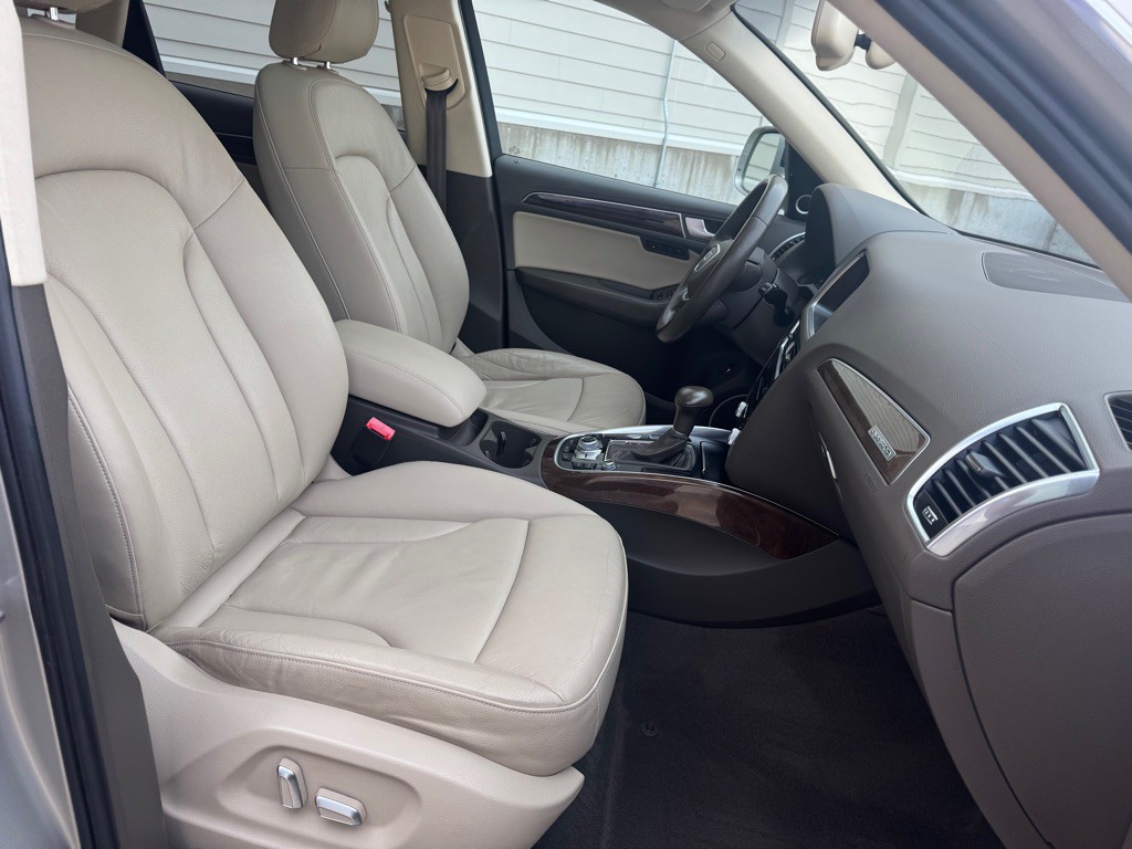 2016 Audi Q5 Image 28